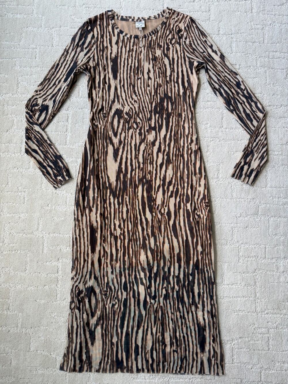 Baum Und Pferdgarten Jolanda Long Sleeve Wood Print Midi Dress